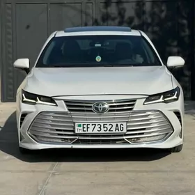 Toyota Avalon 2019