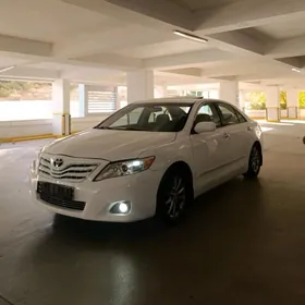 Toyota Camry 2010
