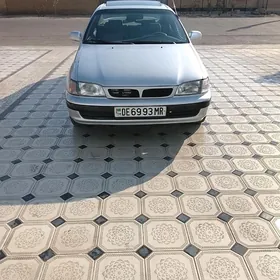 Toyota Carina 1996