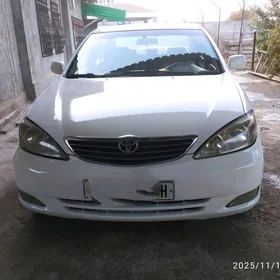 Toyota Camry 2004