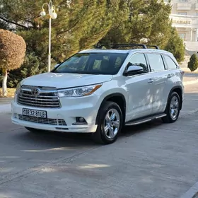 Toyota Highlander 2016