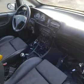Opel Zafira 2003