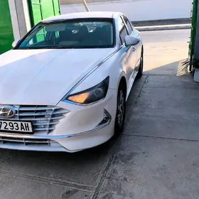 Hyundai Sonata Hybrid 2020