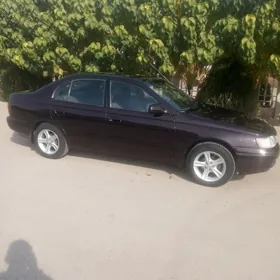 Toyota Carina 1995