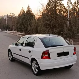 Opel Astra 2002