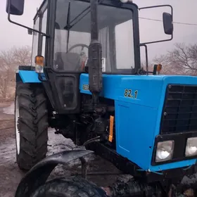 MTZ 82 2009