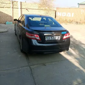 Toyota Camry 2011