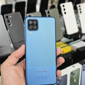 Samsung A12