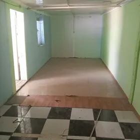 Arenda Magazyn Üçin Ýer Bar