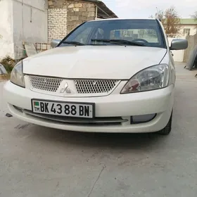 Mitsubishi Lanser 2008