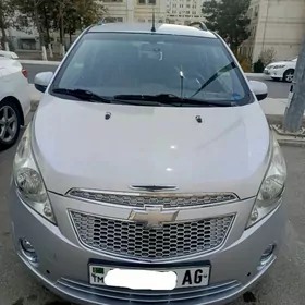 Chevrolet Spark 2012