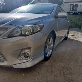 Toyota Corolla 2012