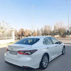 Toyota Camry 2018