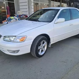 Toyota Camry 1999