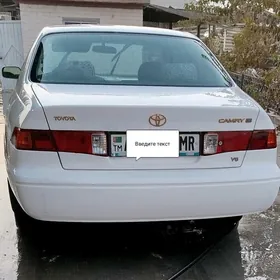 Toyota Camry 1999