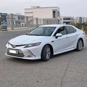 Toyota Camry 2020