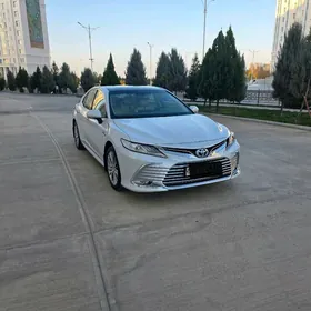 Toyota Camry 2023