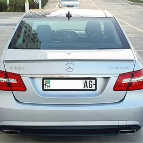 Mercedes-Benz E350 2011