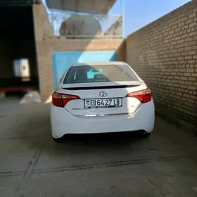 Toyota Corolla 2018