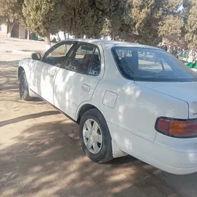 Toyota Camry 1993