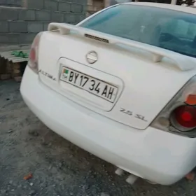 Nissan Altima 2003