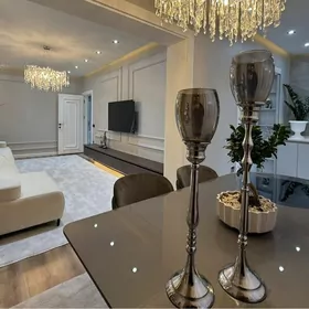 эксклюзив  3 ком Мир 3 2 этаж