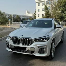 BMW X6 2021