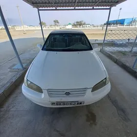 Toyota Camry 1997