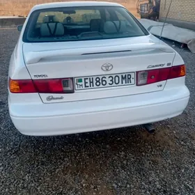 Toyota Camry 1998