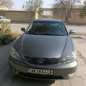 Toyota Camry 2003
