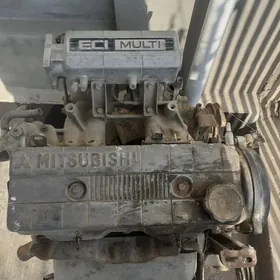 митсубиси двигатель