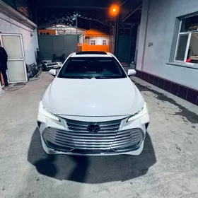 Toyota Avalon 2019