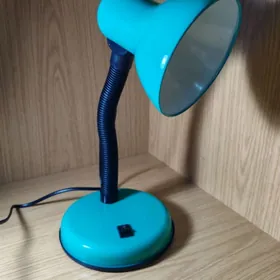 Nastolny lampa