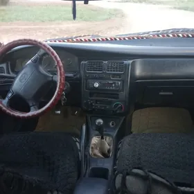 Toyota Carina 1995
