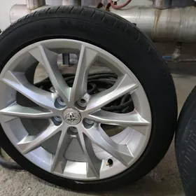 Tekerler we pakryşkalar