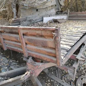 Mtz traktor teleshka