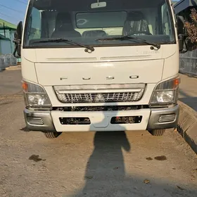 Mitsubishi Canter 2025