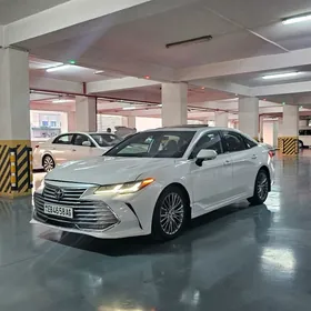 Toyota Avalon 2020