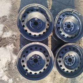 15 garadyaga karolla.