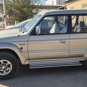Mitsubishi Pajero 1994