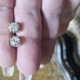 золотые пусеты