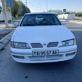 Nissan Primera 1998