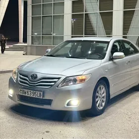 Toyota Camry 2010