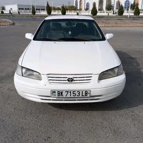 Toyota Camry 1998