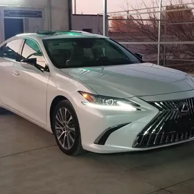 Lexus ES 350 2021