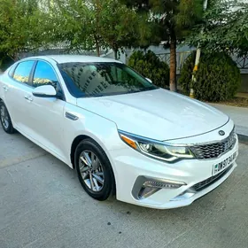 Kia Optima 2019