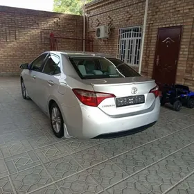 Toyota Corolla 2014
