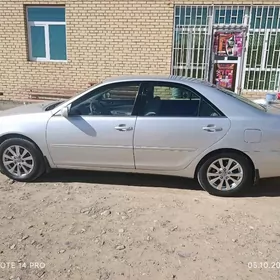 Toyota Camry 2003