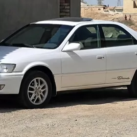 Toyota Camry 1999