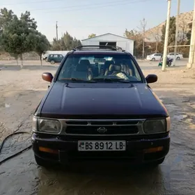Nissan Pathfinder 1998